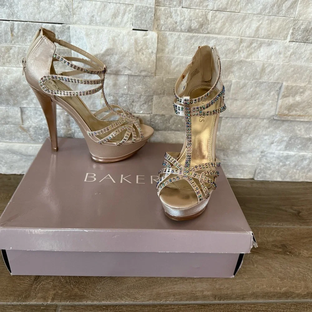 Baker’s Rhinestone Heels - Picture 1 of 7
